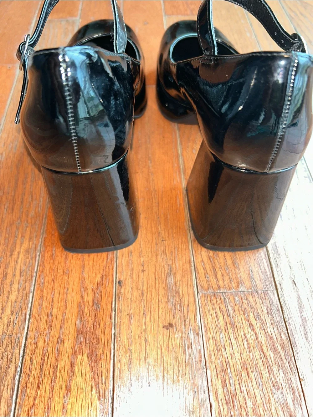 Steve Madden Tiffany Black Patent Mary Jane Platform Heels Size 8